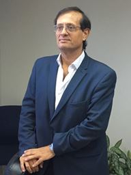 Dr. Fernando Cáceres